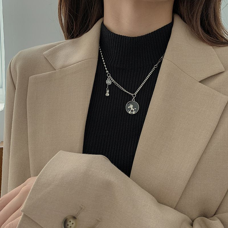 Korejský vícevrstvý dámský módní a elegantní punkový náhrdelník z nerezové oceli, masivní přívěsek, hip-hopové šperky_voghion.com