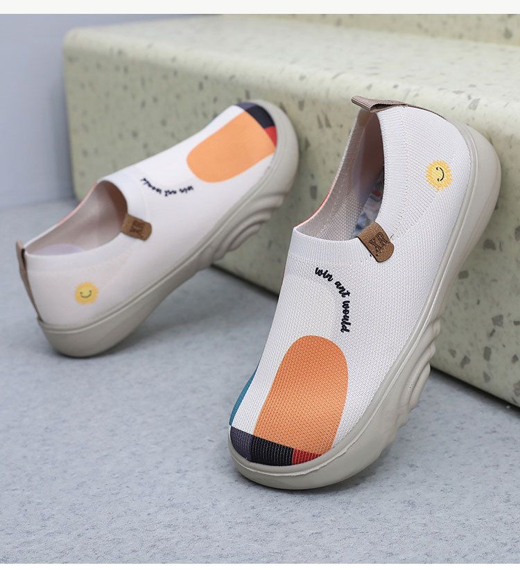 Neue Damenschuhe aus altem Peking-Stoff, trendige, bemalte Freizeitschuhe, weiche Sohle, weiche Oberfläche, fliegendes Weben, dicke Sohle, einpedalige Einzelschuhe_voghion.com