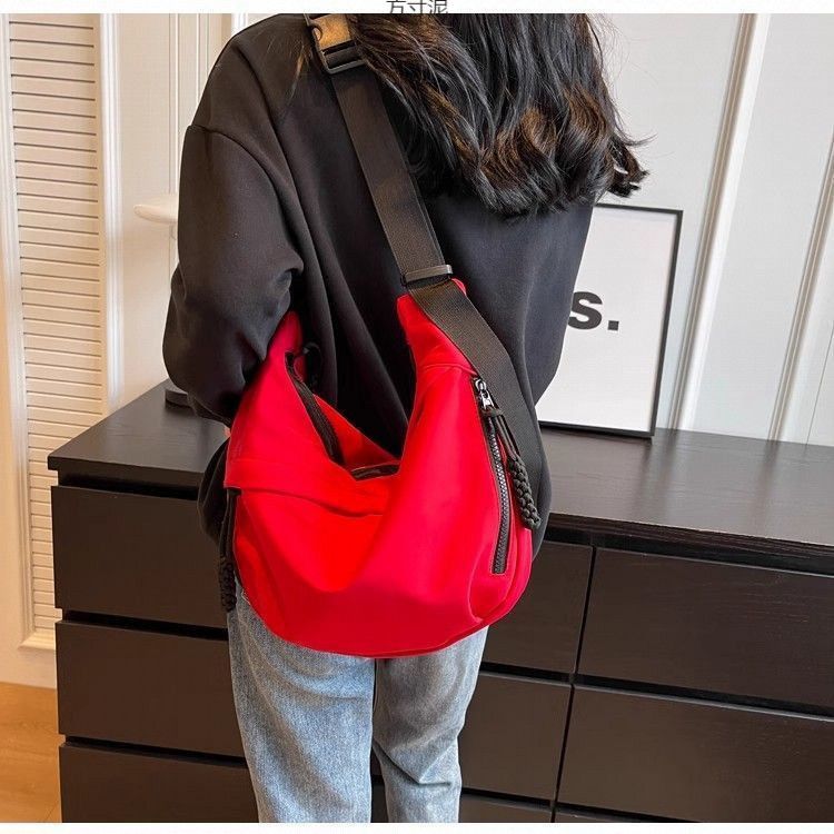 Borsa a tracolla grande capacità in tessuto Oxford per sport e tempo libero da donna, borsa a mezzaluna_voghion.com