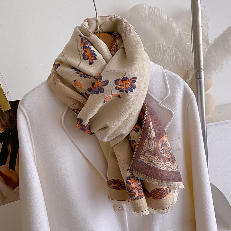 Dolce ed elegante ombra artistica di bambù con una fragranza sottile, sciarpa leggera in cashmere in stile cinese, da donna_voghion.com