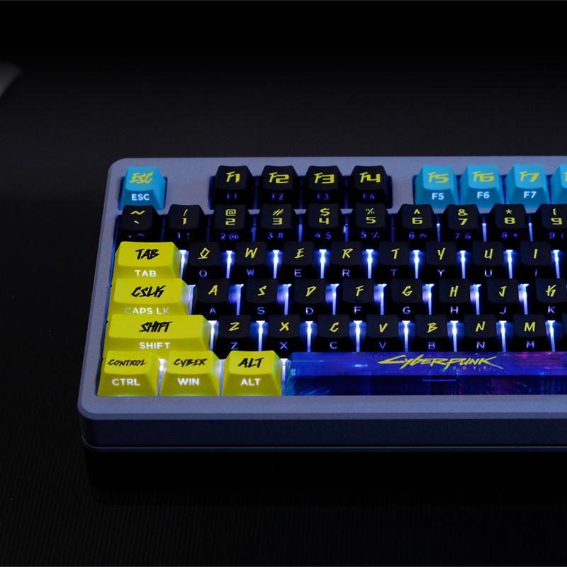 Transparente MadCatz Cyberpunk-Tastenkappe_voghion.com