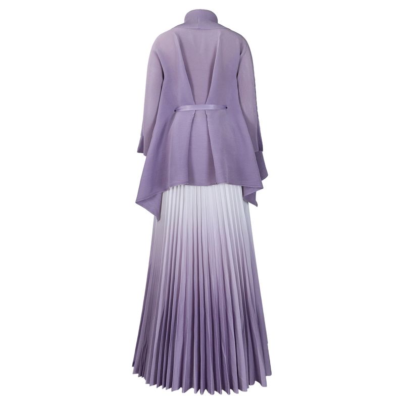 Abbigliamento da donna primavera nuova moda top con maniche a pipistrello e gonna di colore sfumato in due pezzi_voghion.com