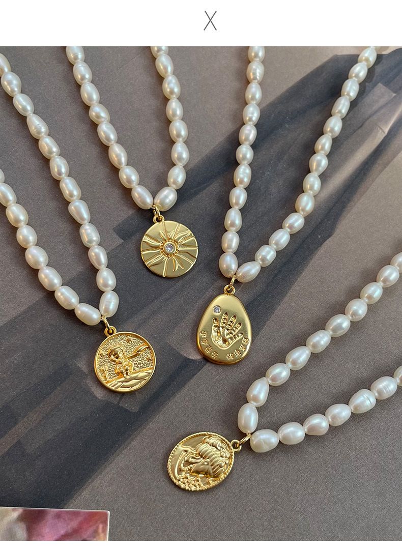 Collana di perle d'acqua dolce retrò di lusso leggero francese, accessori per collana a catena di clavicola di fascia alta, con perline fatte a mano, temperamento gentile_voghion.com