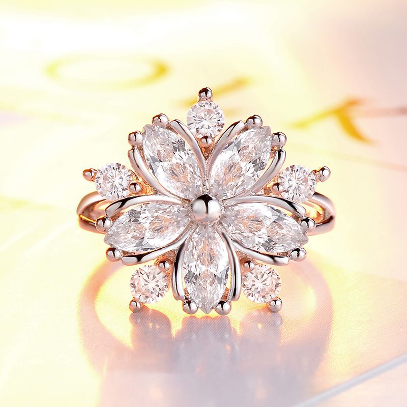 Moda Romantica ed Elegante Anello di Nozze in Zircone a Forma di Fiore di Ciliegio Squisito Gioielli da Donna in Argento_voghion.com