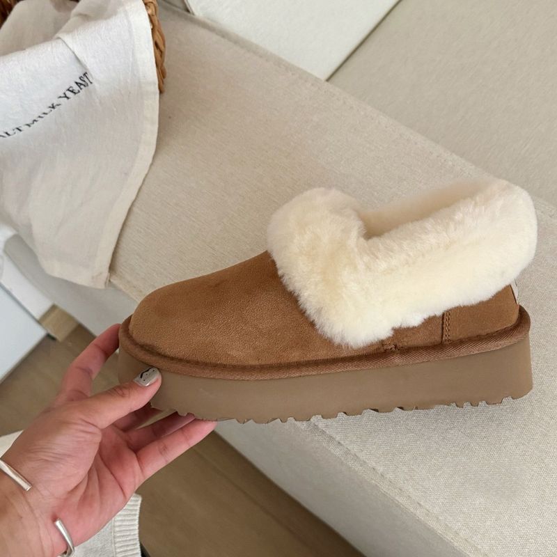 2025 Winter New Festive Step-On Heel Two-Way Sheepskin Wool Integrated Non-Slip Warm Thick-Soled Snow Boots For Women_voghion.com