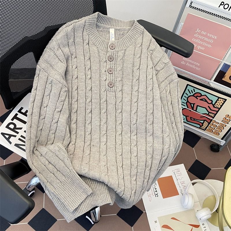 Passender grauer Zopfmusterpullover für Paare – Oversized Henley-Halspullover für Männer und Frauen, weicher und gemütlicher Unisex-Winterpullover_voghion.com