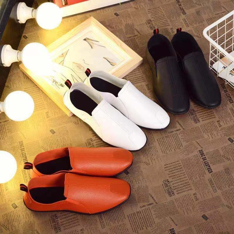 Scarpe basse da uomo in pelle morbida e piatta, stile casual, 2025, con un solo passo_voghion.com