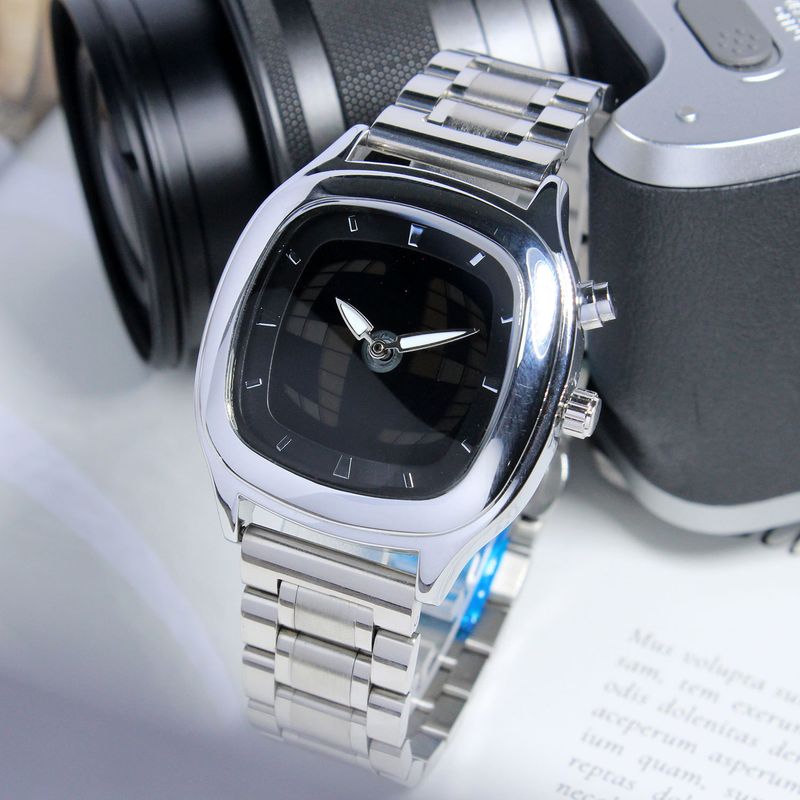 Men's Vintage Style Quartz Watch With Analog-Digital Display, Alloy Case, Mineral Glass, 30M Water Resistant, Retro Fashion Timepiece For Casual Wear_voghion.com