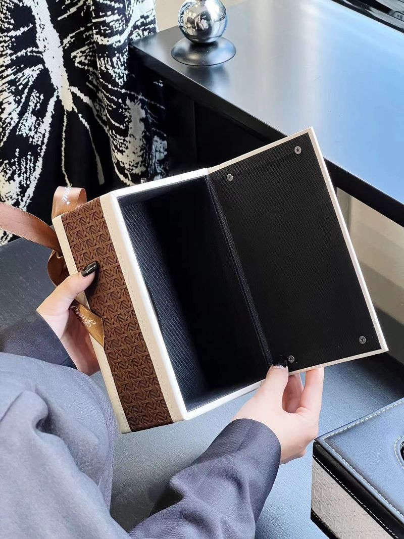 Portafazzoletti in pelle intrecciata con vassoio – Elegante elemento decorativo per soggiorno, toeletta o comodino (contenitore multiuso)_voghion.com