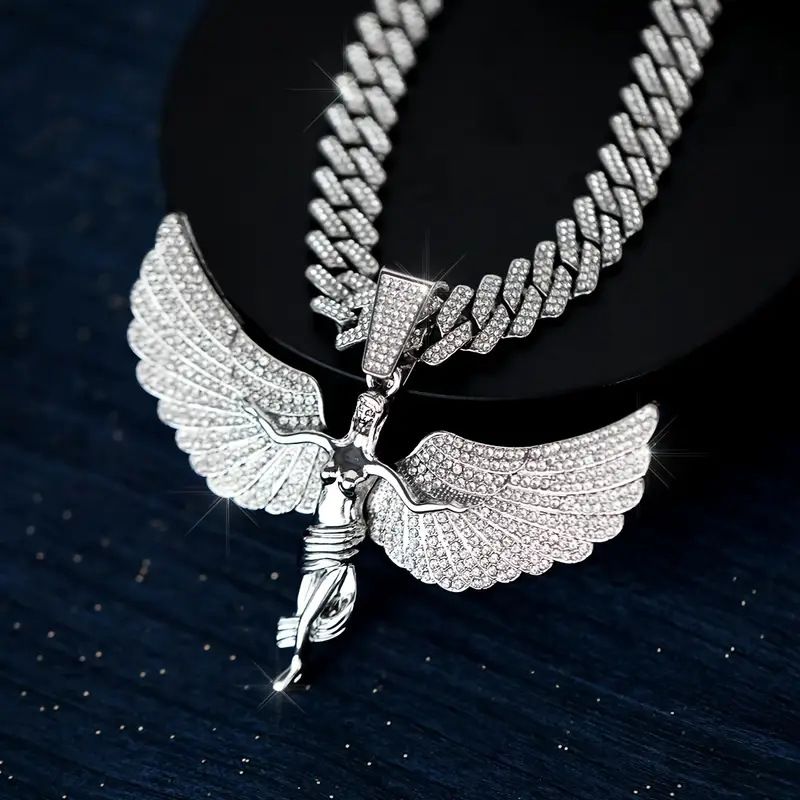 Light Luxury Full Diamond Angel Wings Zinc Alloy Large Pendant Personality Hip-Hop Style Rap Simple Unisex Necklace_voghion.com