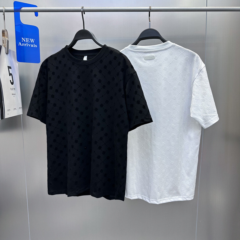 Trendigt märke för män sommar kortärmad vattenmjuk ålderssynt T-dimensionell flockande T-shirt bokstavsmode kortärmad herr GE1440843C_voghion.com