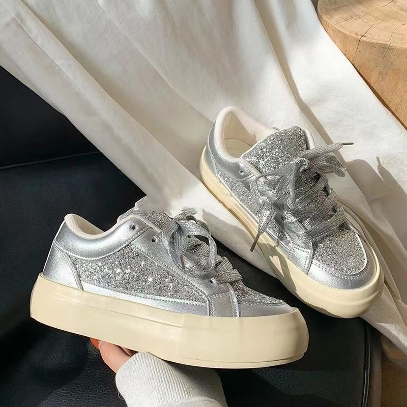 Scarpe casual da donna con suola spessa, versatili e alla moda, con design di nicchia di alta qualità, modello Lu Si 2025, stesso stile._voghion.com