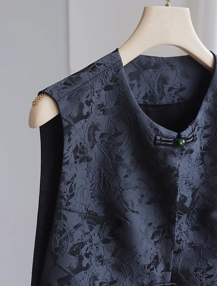 New Chinese style vest round neck sleeveless retro national style jacquard vest with black top_voghion.com