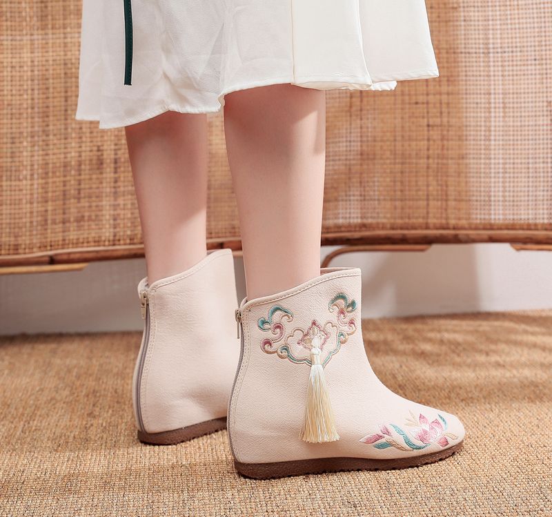 Stivali bassi, nappe ricamate, scarpe di stoffa abbinate a scarpe invernali imbottite e morbide in cotone Hanfu da donna, tacchi alti_voghion.com