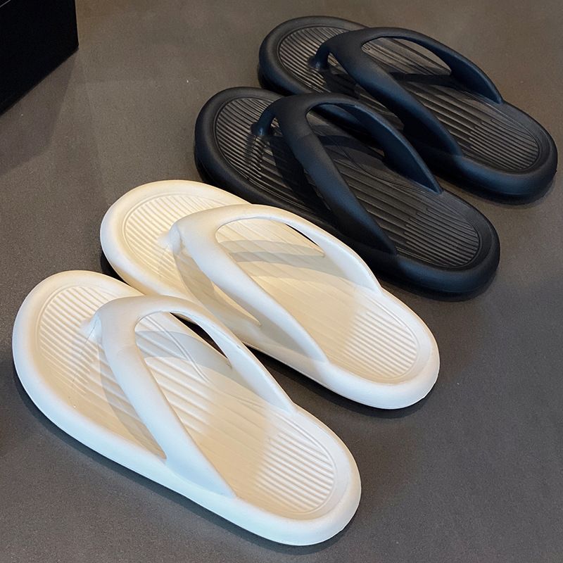 2025 slippers voor dames en heren, zomerse antislip sandalen met clip voor koppels, duurzame en populaire strandschoenen_voghion.com