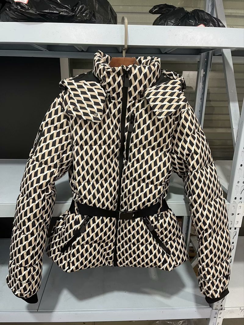 Women's Clothing Women's Stylish Ski-Inspired Hooded Down Jacket With Waist Cinching - Winter Warm Padded Coat In Black/Checkered/Silver/Blue Floral_voghion.com