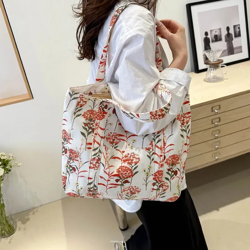 Fashionable Shoulder Bag Stylish Diagonal Cross Large Capacity Handbag 240829_voghion.com