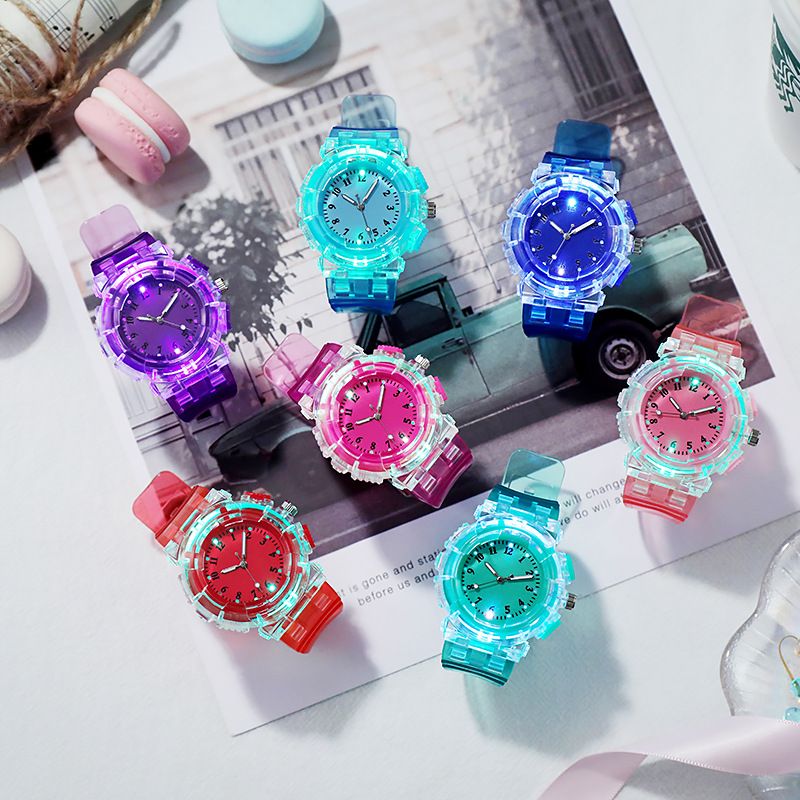 Mode Nieuwe lichtgevende kinderhorloge met transparant kristal voor basisschool- en middelbare schoolstudenten Quartz horloge_voghion.com