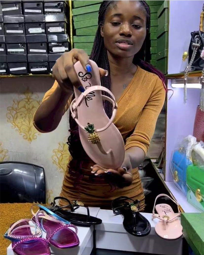 Women's hardware buckle women's slippers Fashion summer sandals_voghion.com
