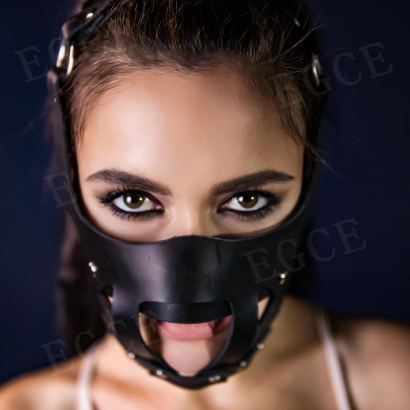 Eroottinen naamio Seksikäs PU-nahkainen puolikasvot BDSM-häkkinaamiot Halloween-punk-bileet Cosplay-naamiot Fetissi Eroottiset asusteet Nainen_voghion.com