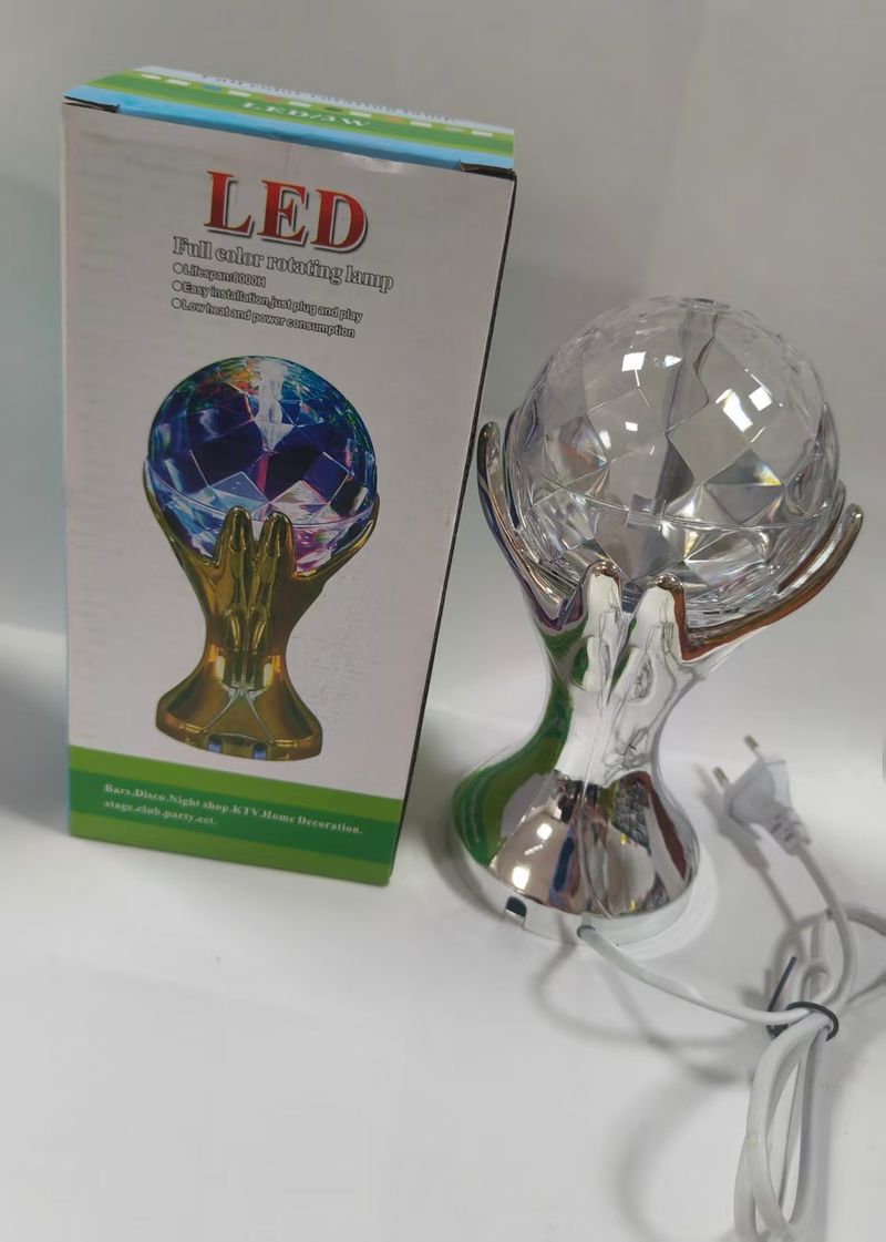 Rotierendes RGB-Partylicht der magischen Fußballweltmeisterschaft – Stromversorgung über 220 V/USB, Boden- und Tischinstallation, mehrfarbige dynamische Projektion für KTV und Bar_voghion.com