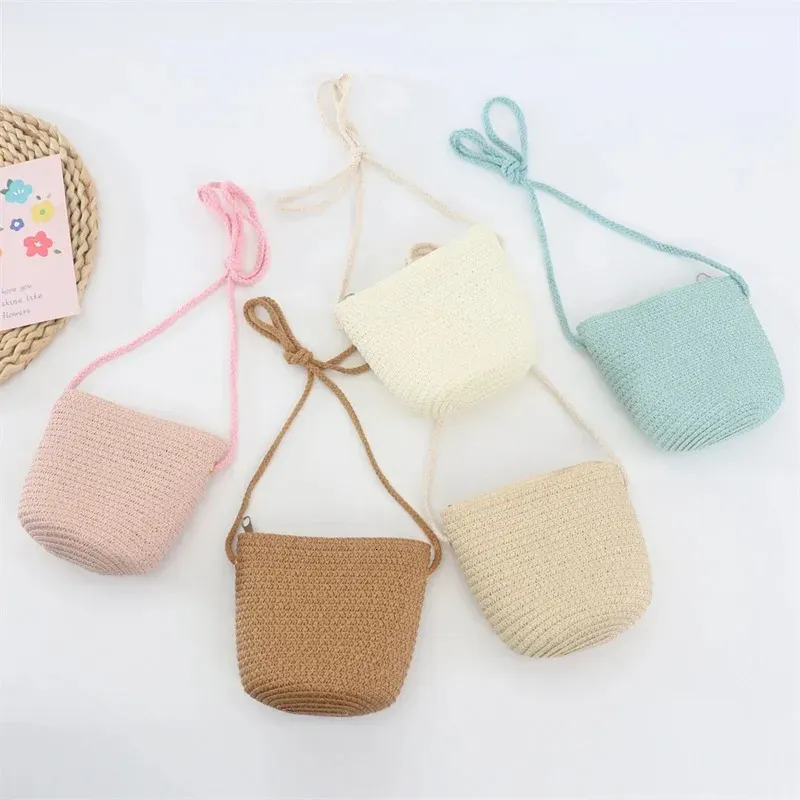 Borsa a tracolla piccola con patta Yogodlns da donna, in paglia intrecciata, da spiaggia, in rattan, lavorata a mano, con secchiello e mini borsa_voghion.com
