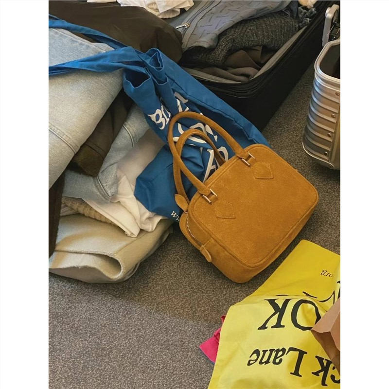 Borsa quadrata piccola coreana allettante di nicchia coreana in pelle di vacchetta con piume, piccola borsa quadrata in vera pelle, tracolla da donna in diagonale_voghion.com