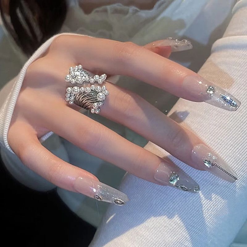 high-end Wide Edition Pearl Abartılı, Soğuk, Üst Düzey, Niş, Moda ve Kişiselleştirilmiş. Instagram Endeksi_voghion.com