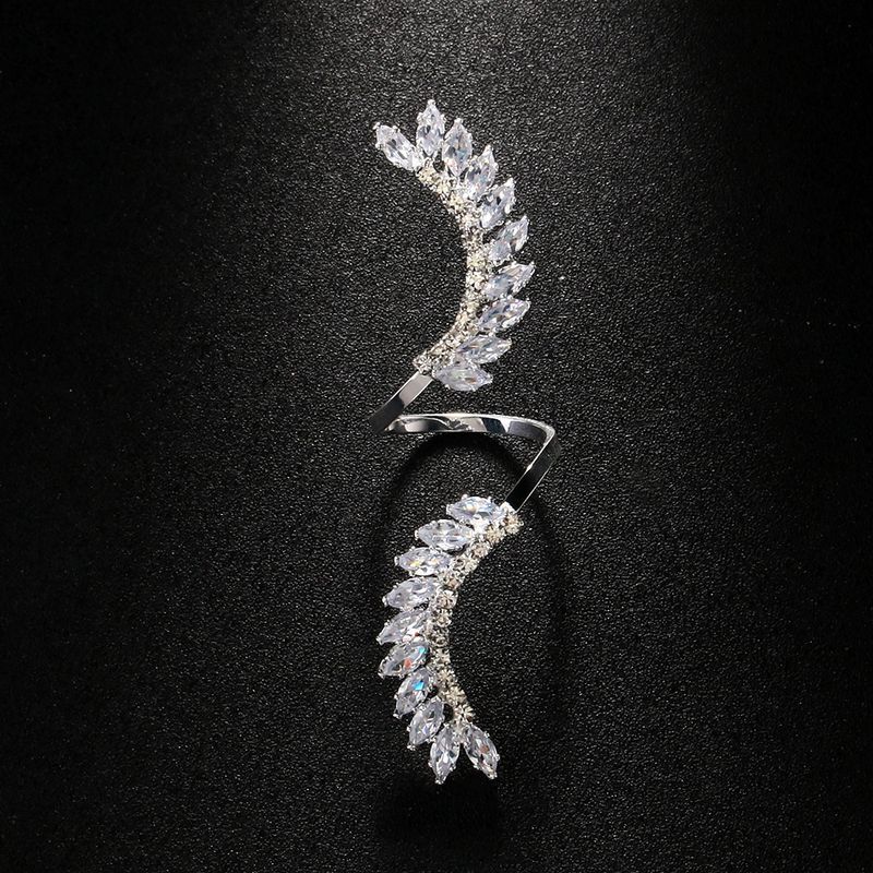 Anello geometrico di alta qualità con zirconi, accessorio di lusso leggero da donna_voghion.com