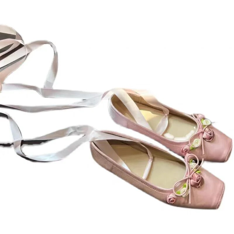 Neue Damen Flache Schuhe Rosa Ballett Frauen Einzigen Mode Lace Up Mädchen Mary Jane Schuhe Süße Blumen Damen 2024 Frühling_voghion.com