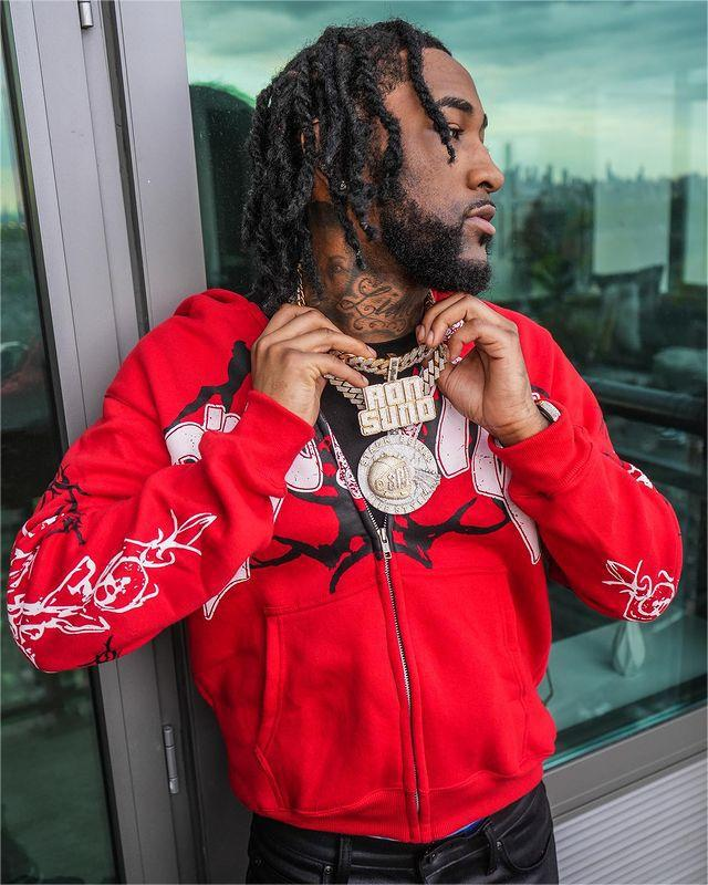 Y2K Streetwear Zip-Up Hoodie – Unisex Oversized Pullover mit auffälligem Buchstabendruck (Rot/Schwarz, Polyester, Überschnittene Schulter, Retro-Mode)_voghion.com