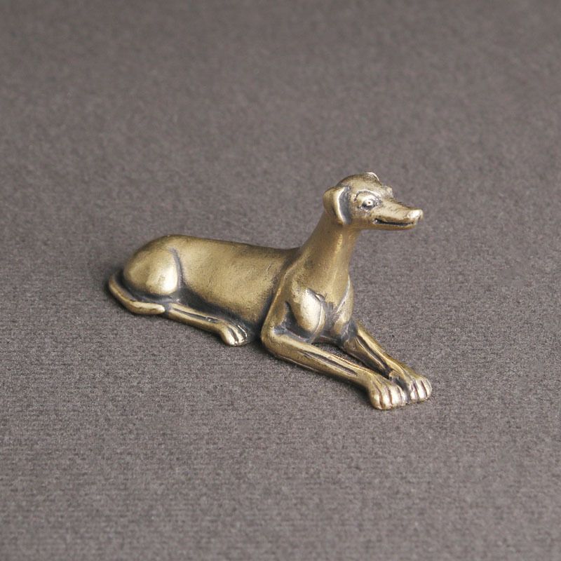 Vintage Wangcai Hunting Desktop Line Zodiac Dog Tea Pet Paperweight Ornaments Old Bronze Wholesale_voghion.com