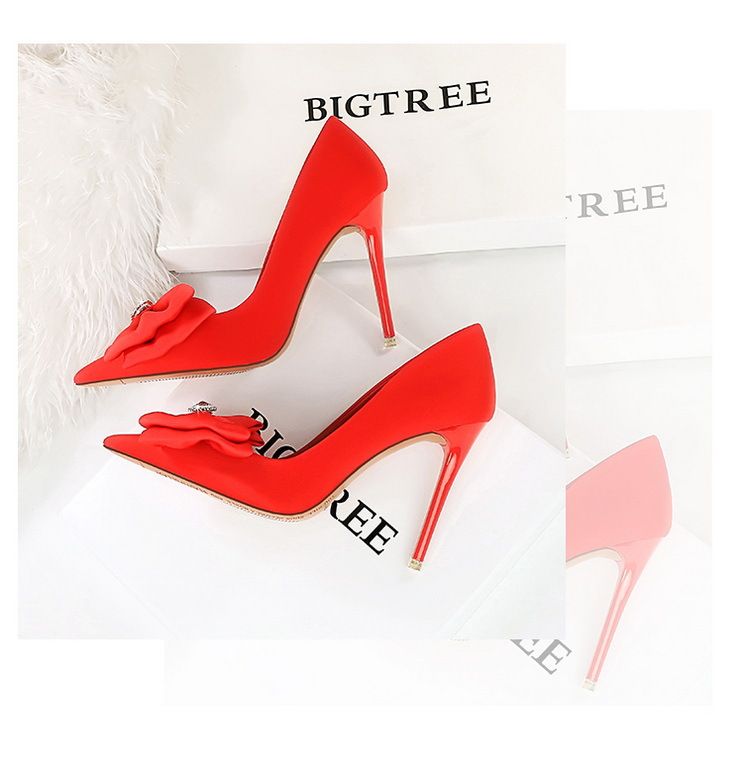 18249-H33 Korean Fashion Banquet Thin Heels, Shallow Mouth, Pointed Water Diamond Bow, High Heel Single Shoes For Women_voghion.com
