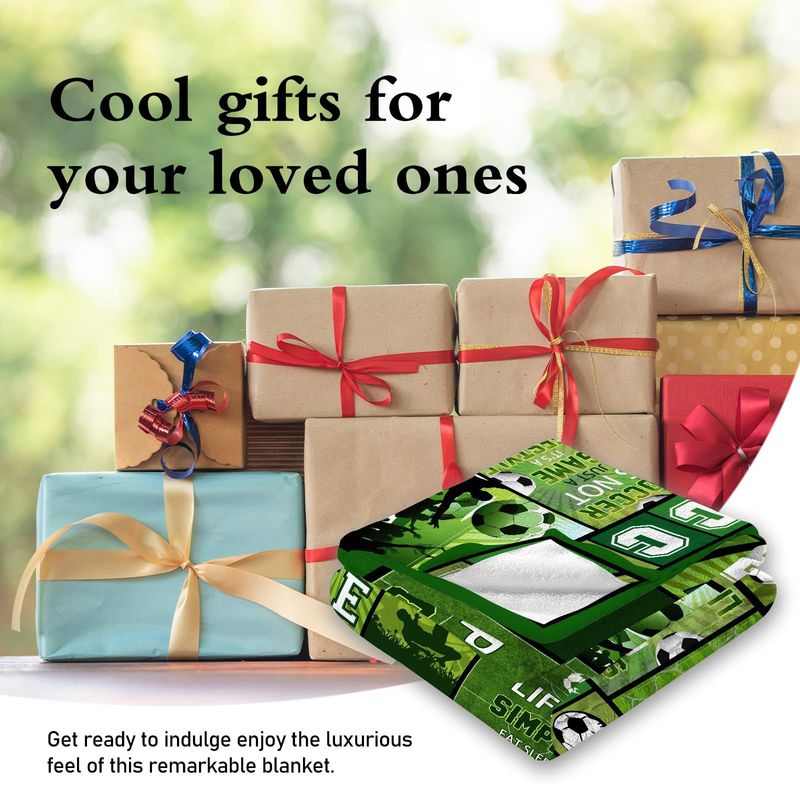 Green Football Blanket Soft And Comfortable Flannel Warm Home Essential Printed Blanket Men And Women Gift_voghion.com