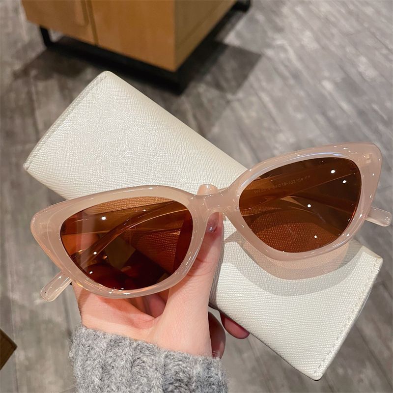 Green Same Style GM Cat Eye Small Frame Myopia For Women With Bare Skin, Thin Face, Anti UV Polarized_voghion.com