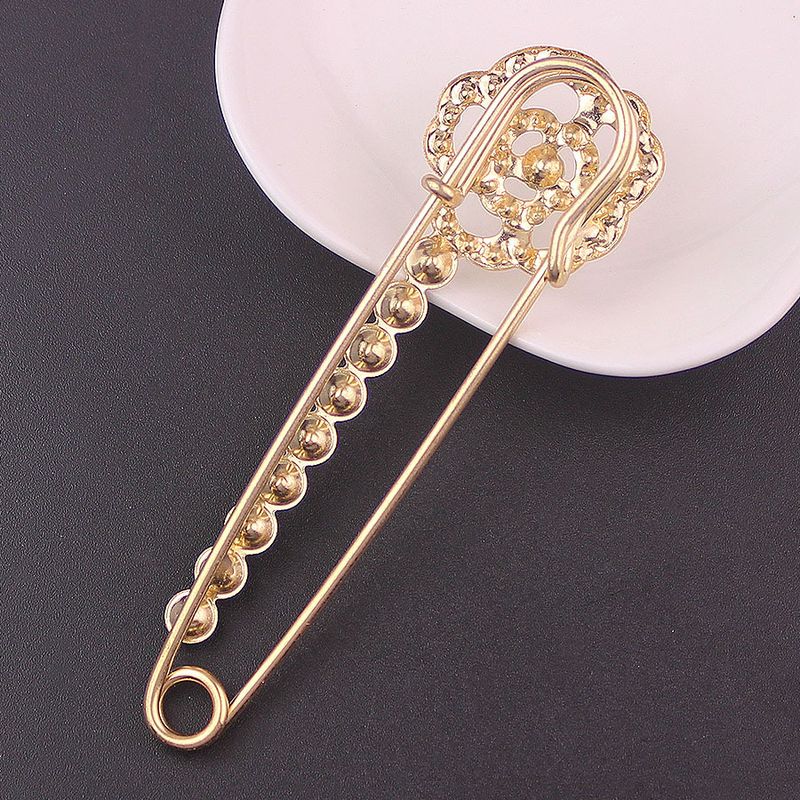 Rhinestone Pearl Simple 7.5cm Large Brooch Cardigan Scarf Decoration Women's Suit Accessory_voghion.com