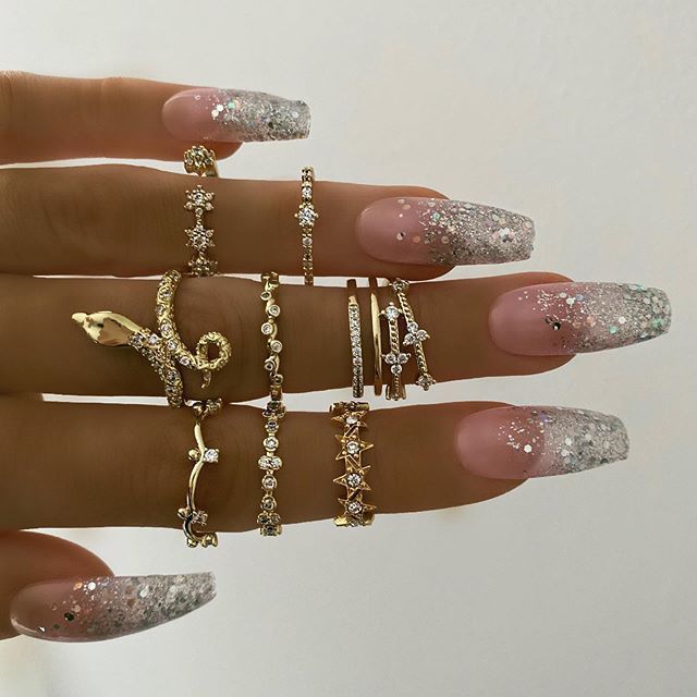 Ensemble de bagues en opale imitation sculptée en forme d'étoile à cinq branches et de serpent en diamant, 9 pièces_voghion.com