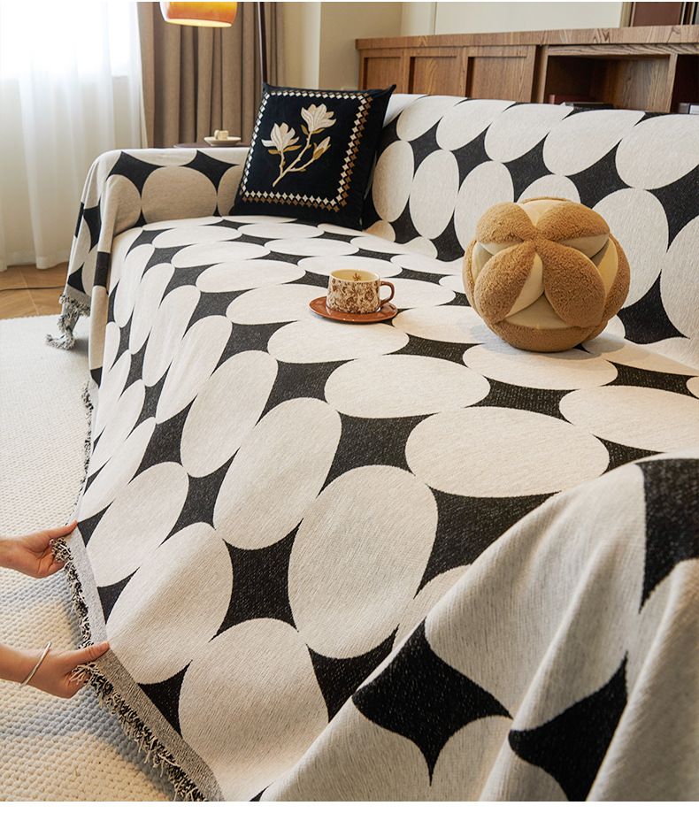 Housse de canapé en chenille d'inspiration vintage avec pompons - Motifs géométriques et abstraits - Tissu doux et résistant - Convient aux canapés 2 à 4 places - Style nordique_voghion.com