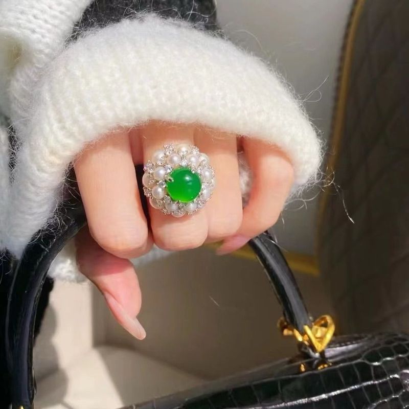 New Chinese Style Emperor Green Jade Marrow Embroidered Ball Flower Pearl Splicing Ring Female Niche Design_voghion.com