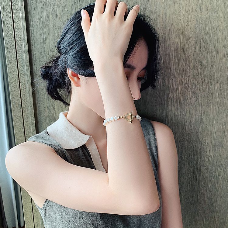 OT buckle Baroque freshwater pearl necklace niche design clavicle chain girlfriend student bracelet female simple cold style_voghion.com