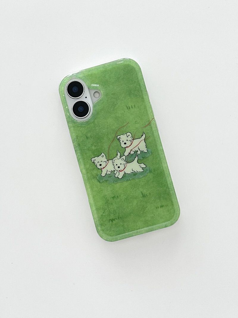 Coque antichoc pour iPhone 16 Pro Max, compatible avec les modèles 15/14/13, motif chiot courant dans les prairies printanières (1211)_voghion.com