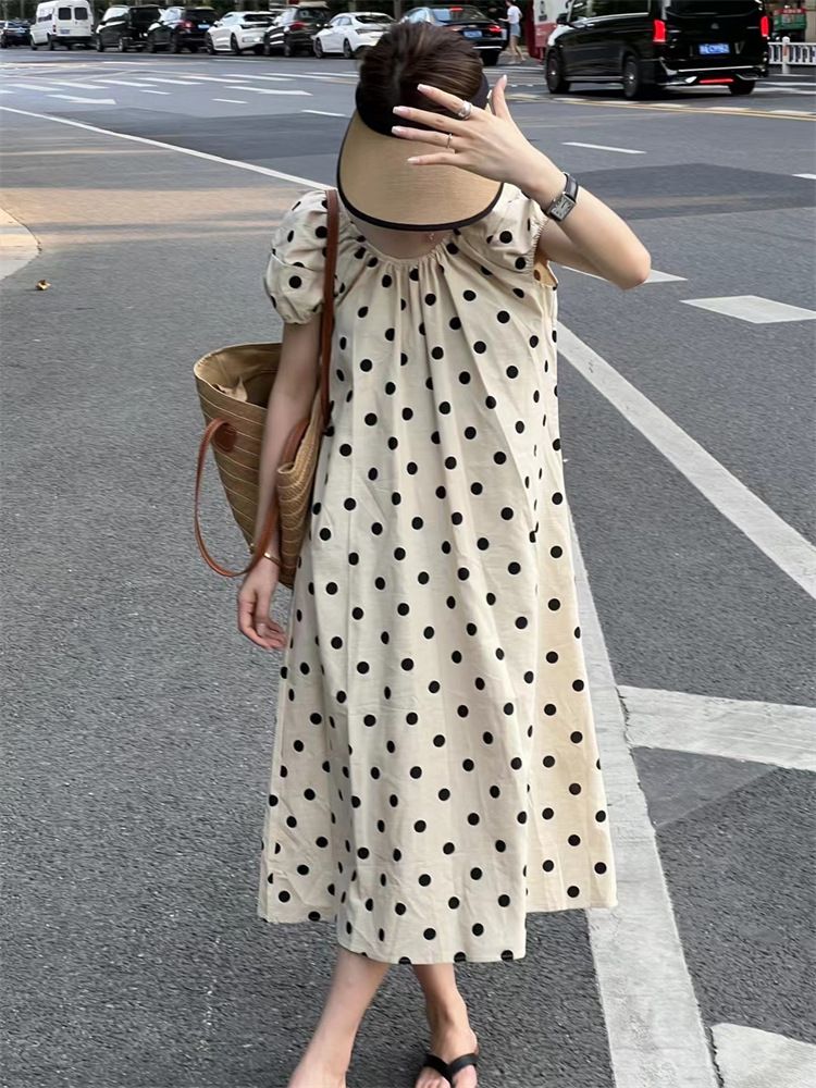 2025 Neues gepunktetes Kleid zur Altersreduzierung für Damen, vielseitiges französisches Design, süßer, lässiger langer A-Linien-Rock_voghion.com