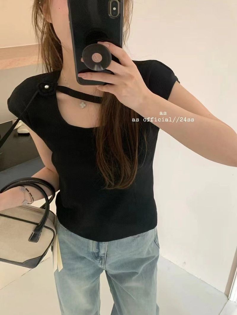 Kootud alusega varrukatega lendav vest 2024 suvine uus disain slim fit T-särk naiste salendav topp lühike prantsuse stiilis_voghion.com