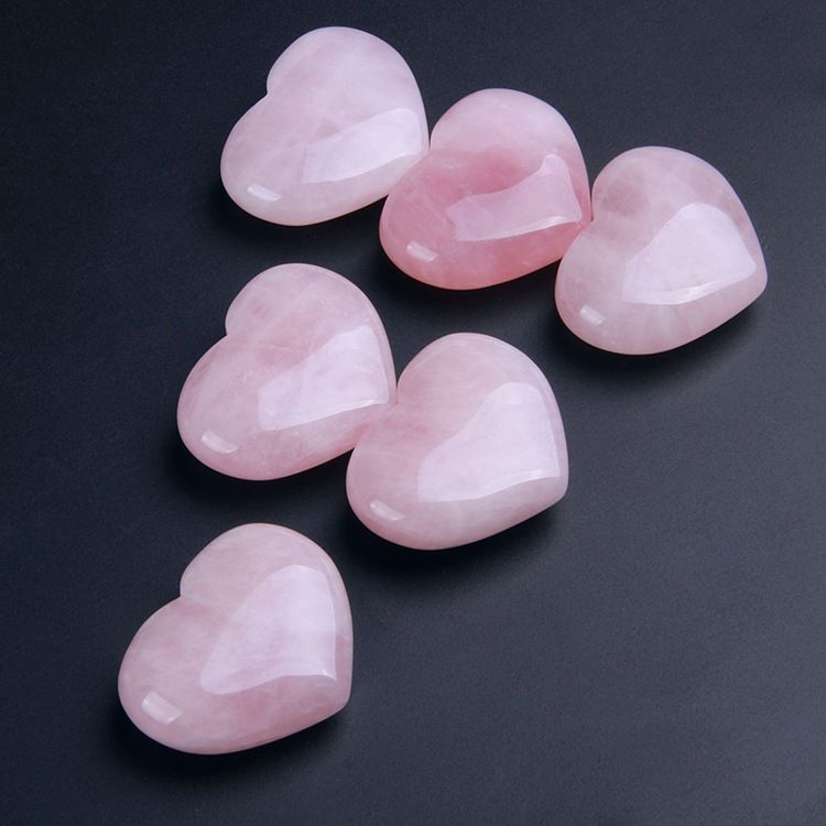 Factory Direct natural pink crystal heart-shaped ornaments jade peach heart crystal jewelry hibiscus stone heart-shaped crafts_voghion.com