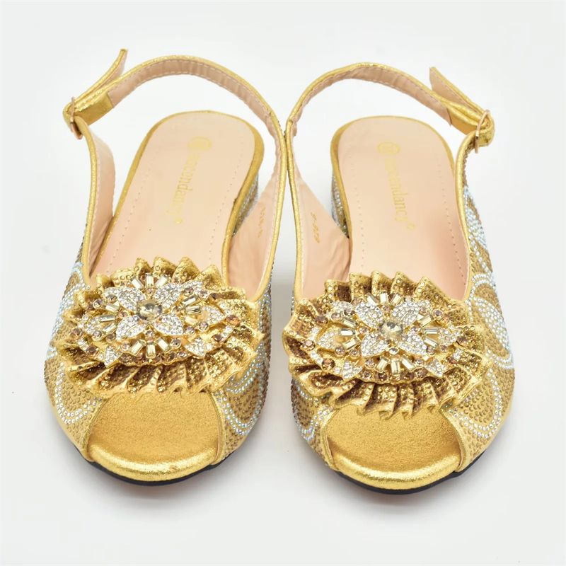 Women's low heeled sandals with evening bag matching drill button_voghion.com
