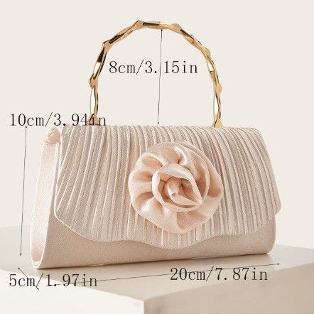 Nuova borsa da sera da donna in raso plissettato con manico in bambù dorato e fiore, leggera e francese_voghion.com