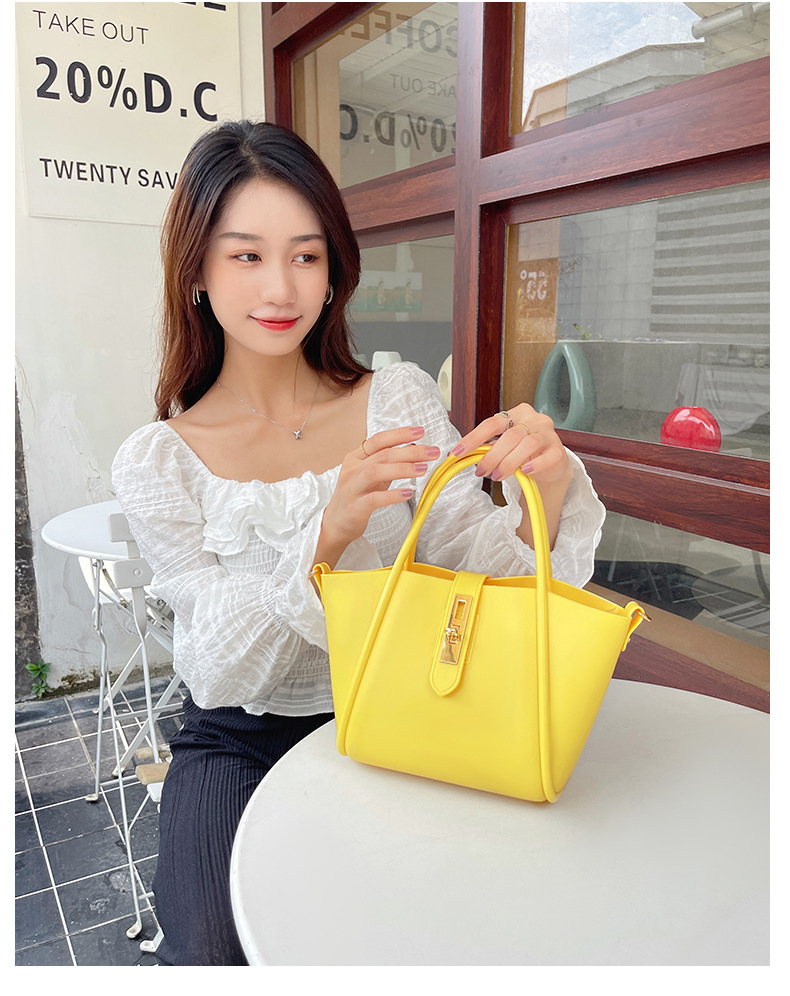 New Best-selling Temperament, Fashionable and Versatile Solid Color Crossbody Bag, Women's Small Bag, Women's Shoulder Bag, Bucket Bag_voghion.com