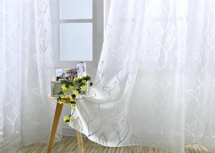 Floral Leaf Blackout Curtain - Bubble Textured Window Screen With Decorative Cut-Out Design_voghion.com