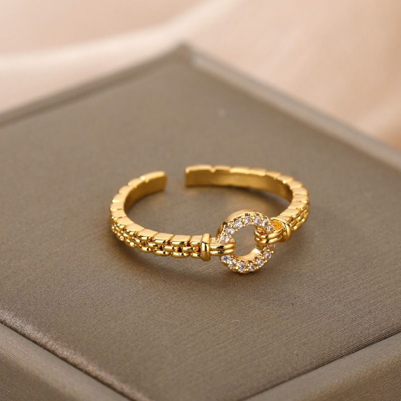 Pronta consegna Zircone Acciaio Inossidabile O Forma Geometrica Aperto Regolabile per Donna Colore Oro Anello Moda Popolare Accessori Gioielleria_voghion.com