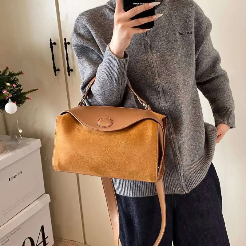 Borse 2025 Borsa a mano in pelle da donna, firmata, moda autunno inverno, grande borsa Boston, morbida pelle scamosciata opaca, tracolla versatile da donna_voghion.com